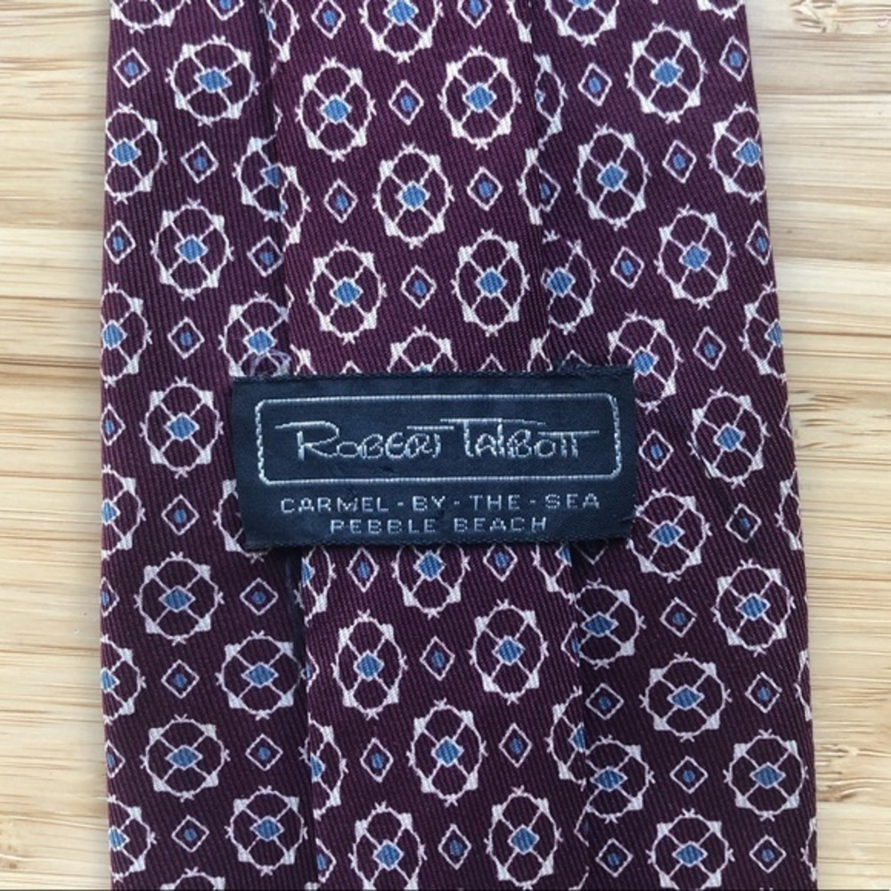 Robert Talbott for Carmel by the Sea silk neck tie